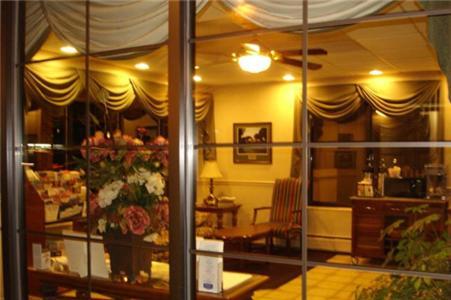 לייתם Colonie Inn And Suites מראה חיצוני תמונה